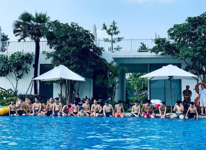 Xanh Villas Resort & Spa Luxury Hanoi Exterior photo