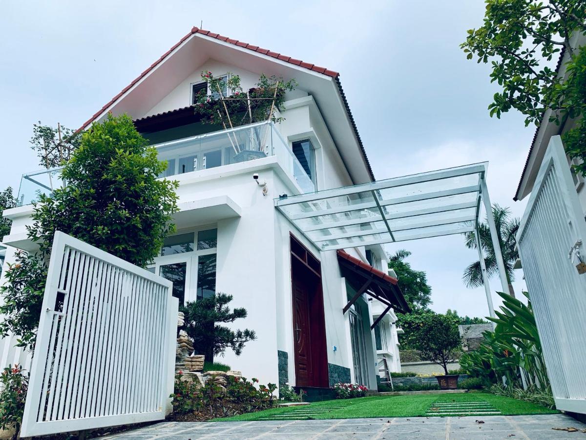 Xanh Villas Resort & Spa Luxury Hanoi Exterior photo